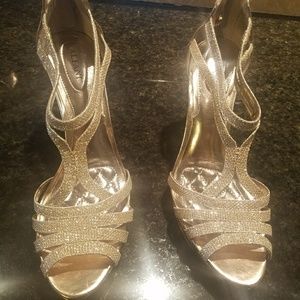 Size 9 Alfani Gold Dressy Sandal